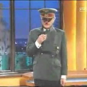 Harald Schmidt als Hitler