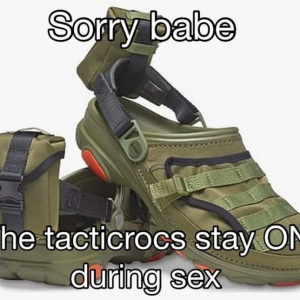 Taktische Crocs