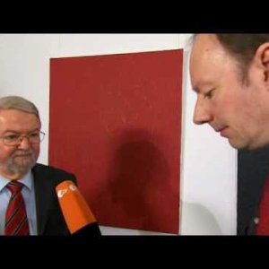 ZDF heute-Show: Martin Sonneborn im Interview mit Pharma-Lobbyist
