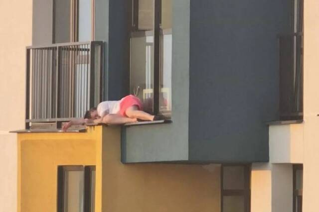 Endlich Ruhe vor der Alten