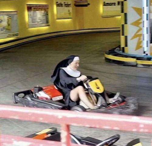 Freizügige Schwester