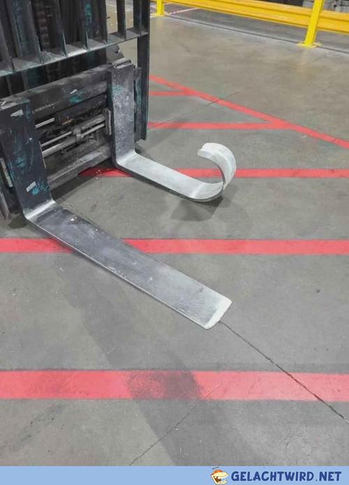 Halienischer Gabelstapler