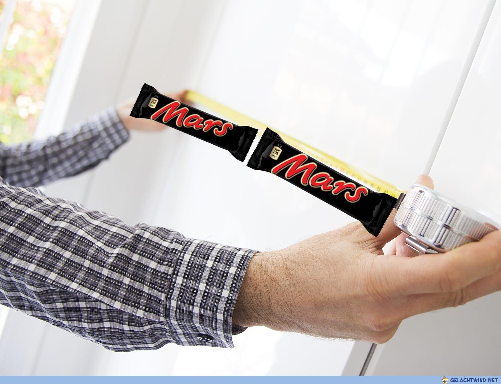 mit zweierlei Mars gemessen