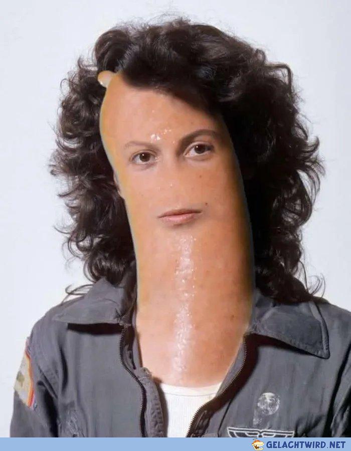 Sigourney-Wiener